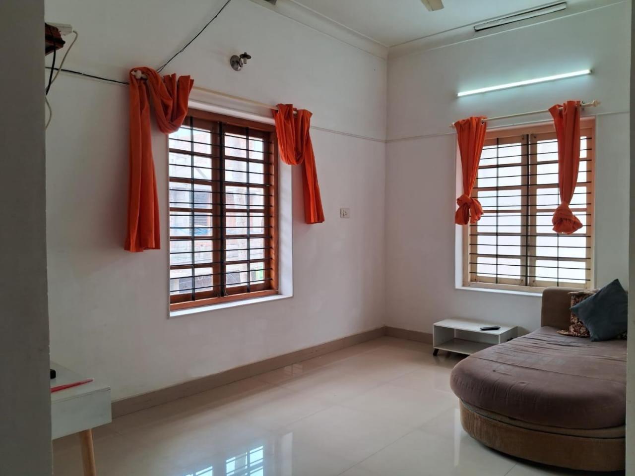 Orange Valley Homestay Thiruvananthapuram Dış mekan fotoğraf